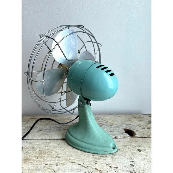 Vintage Kenmore Sears Roebuck Electric Desk Fan Aqua Green Model 303.80060 MCM - Picture 2 of 7